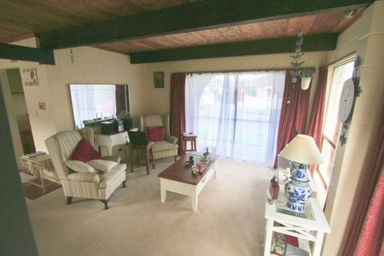 2/57 Cypress Drive Maungaraki_2