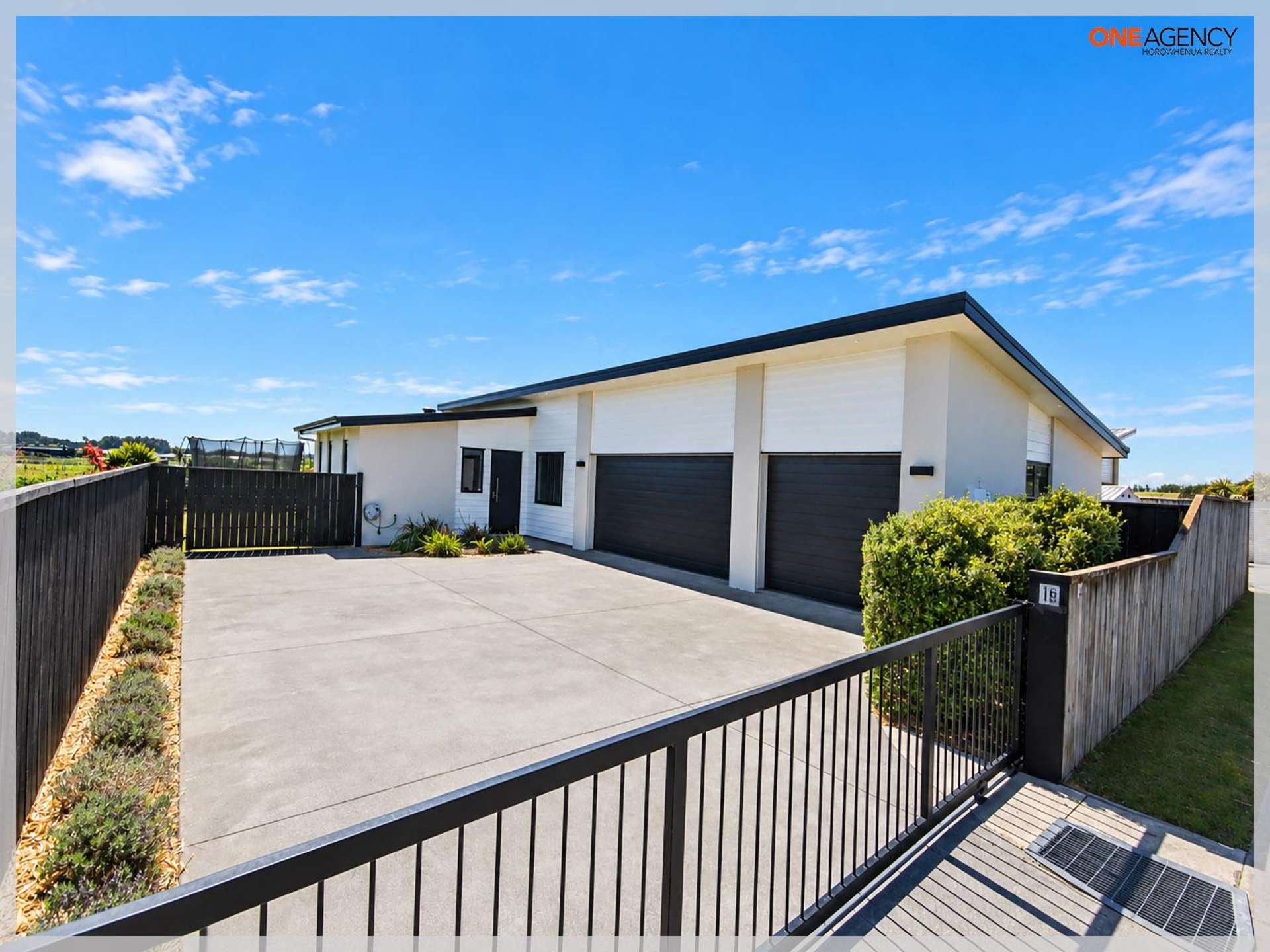 16 Story Street Foxton Beach_0