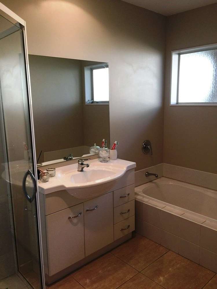 6 Louvain Place Greenhithe_14