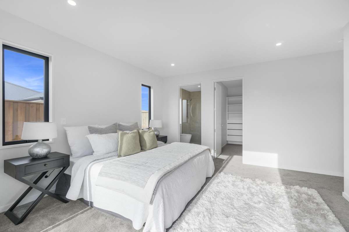 13 Ivan Mauger Place_1