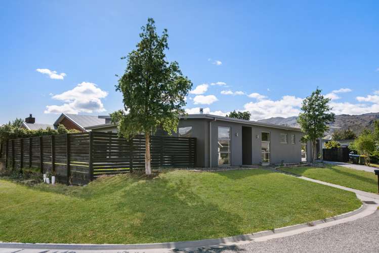 6 Missy Crescent Mount Pisa_21