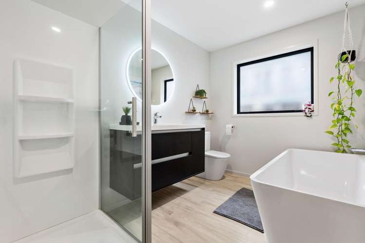 32 Puhirake Crescent Pyes Pa_10