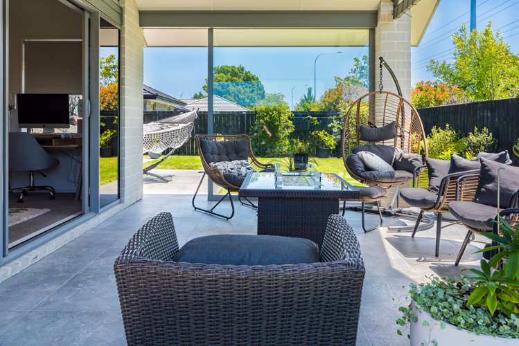 8 Hyde Place Springlands_24