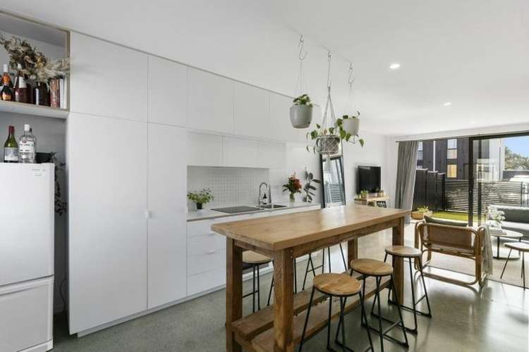  B/439 Jackson Street Petone_5