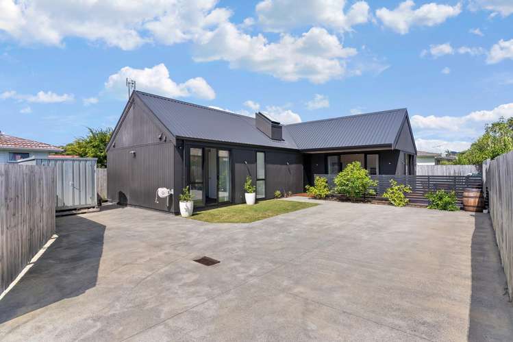 442A West Coast Road Glen Eden_0