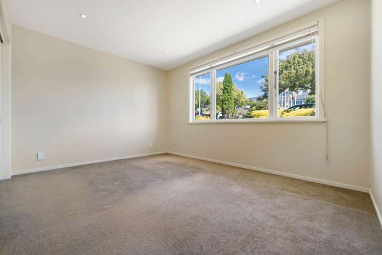 60 Ripon Crescent Meadowbank_8