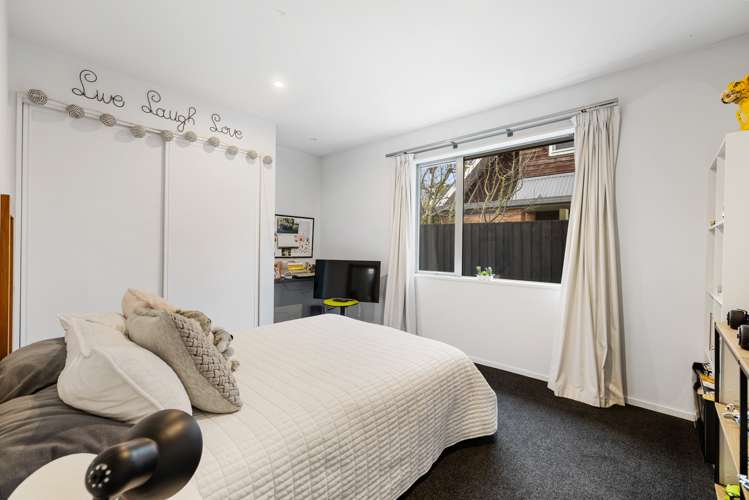 14 Wallace Street Bryndwr_11