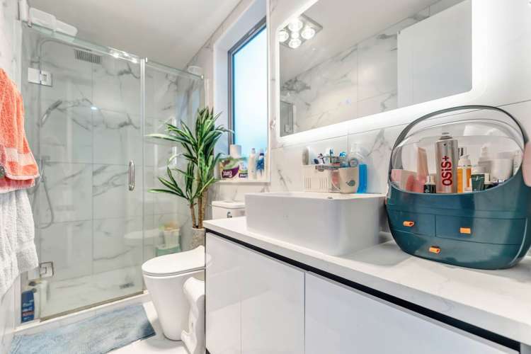 15 Uru Drive Flat Bush_14