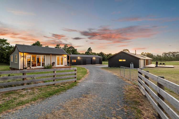 154 River Road Tai Tapu_29