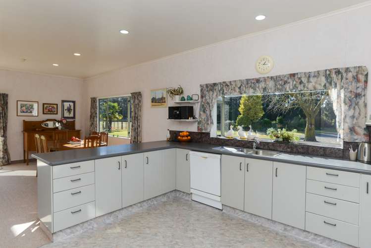 11 Equestrian Lane Bridge Pa_11