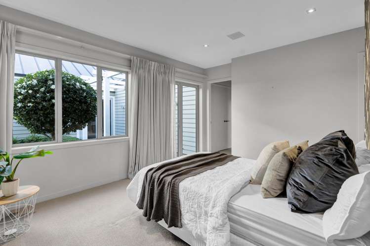 1 Gleneagles Way Waiwhakaiho_24