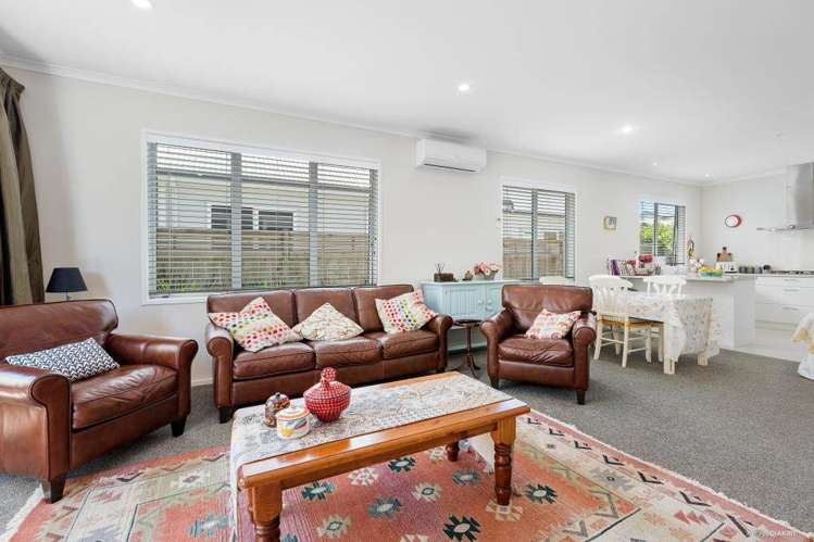 37 Cape Cod Drive Gulf Harbour_14