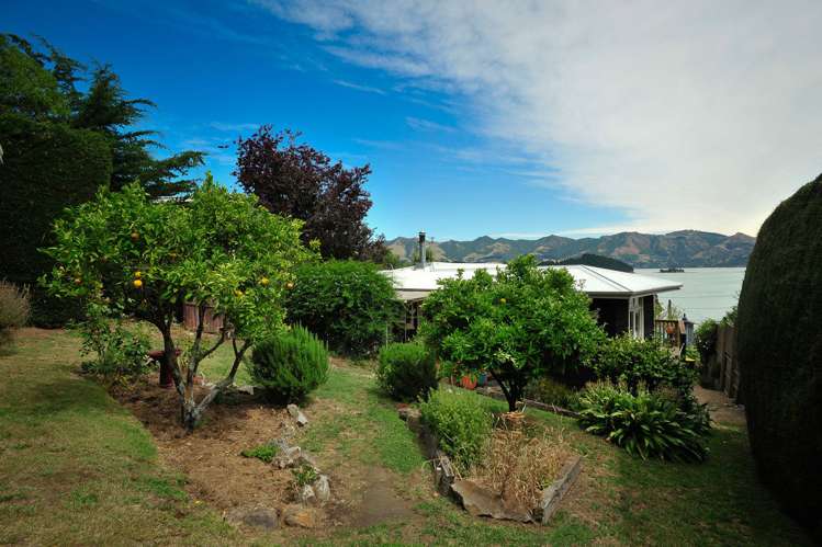 18 Andersons Road Charteris Bay_16