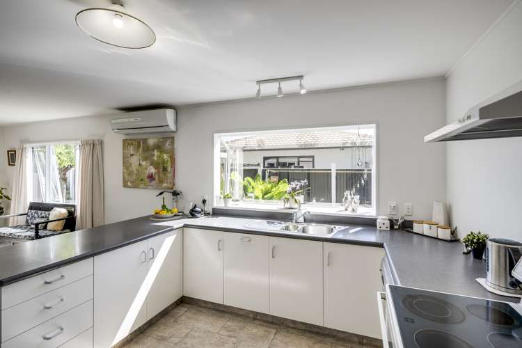 425 Southland Place Raureka_8