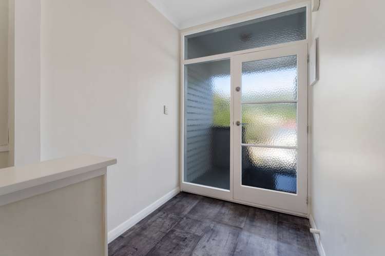 24 Tremewan Street Tawa_6