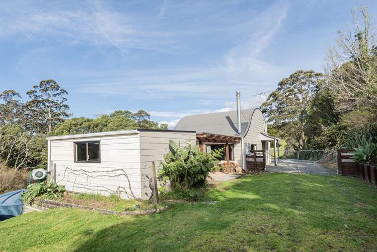 307 Whananaki North Road Opuawhanga_21