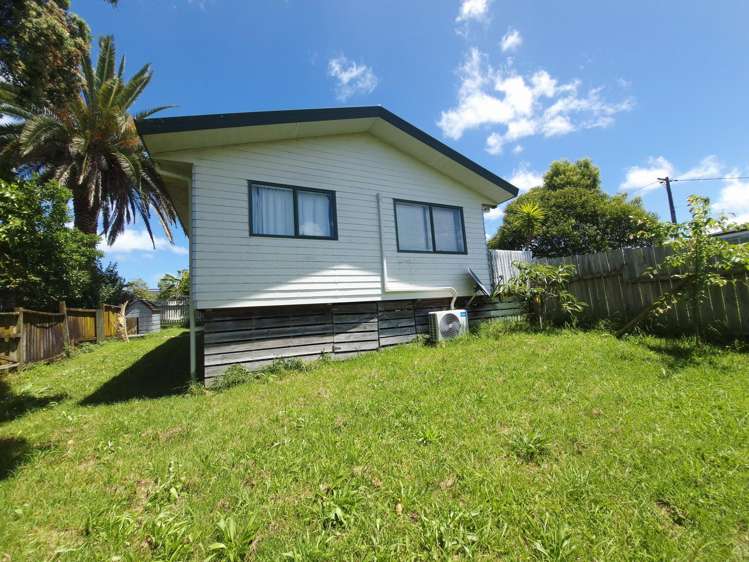 3199 Great North Road New Lynn_21