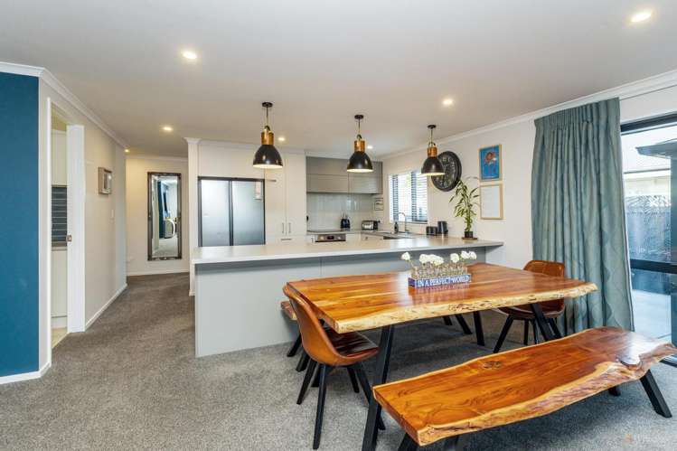 46 Ranui Avenue Waimataitai_1