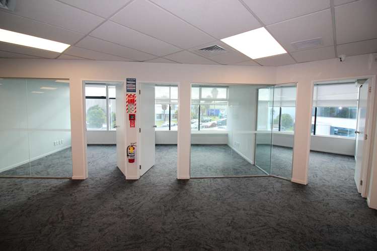 2/6 Piermark Drive Albany_19