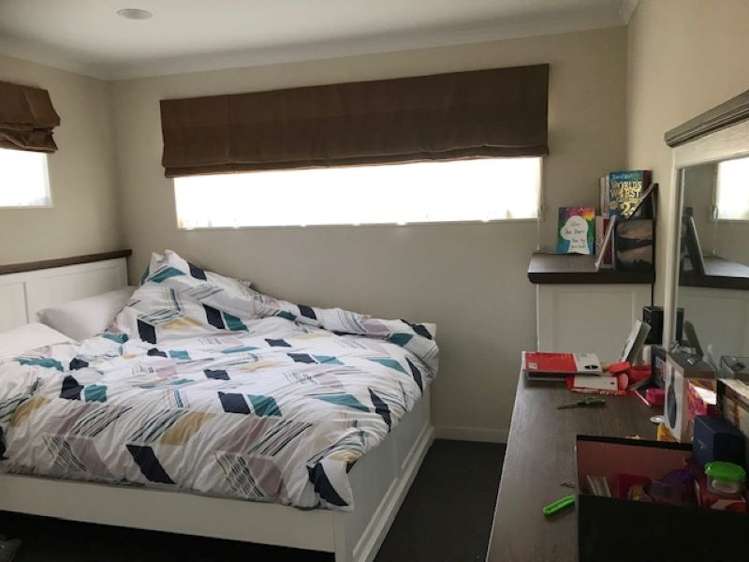 21 Woolaston Place Flat Bush_6