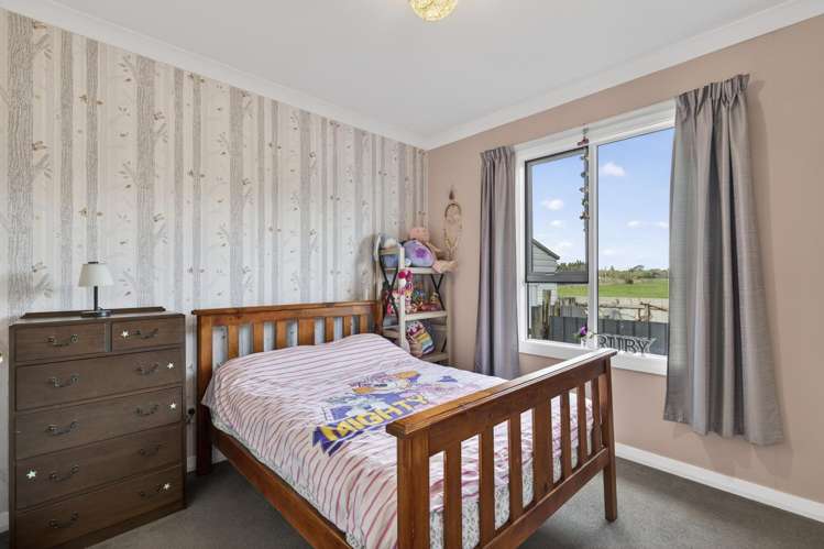 264 Egmont Road Hillsborough_14