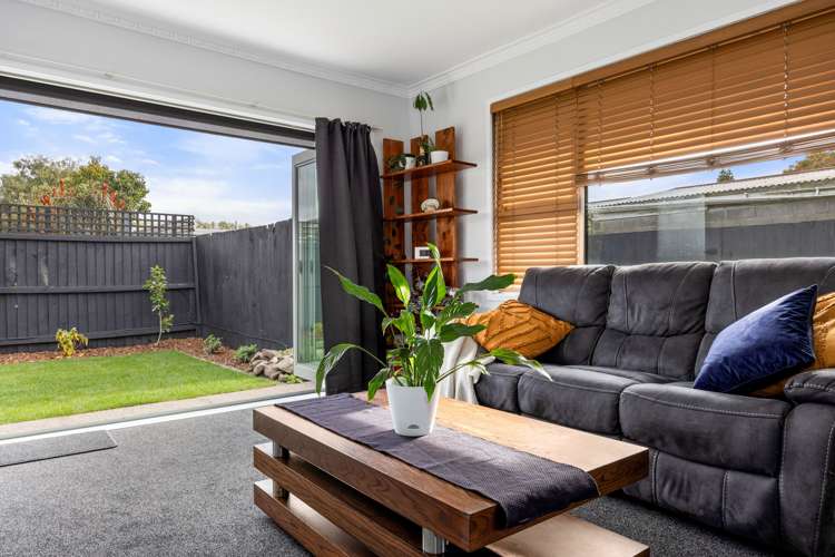 2/95 Cheyenne Street Sockburn_6