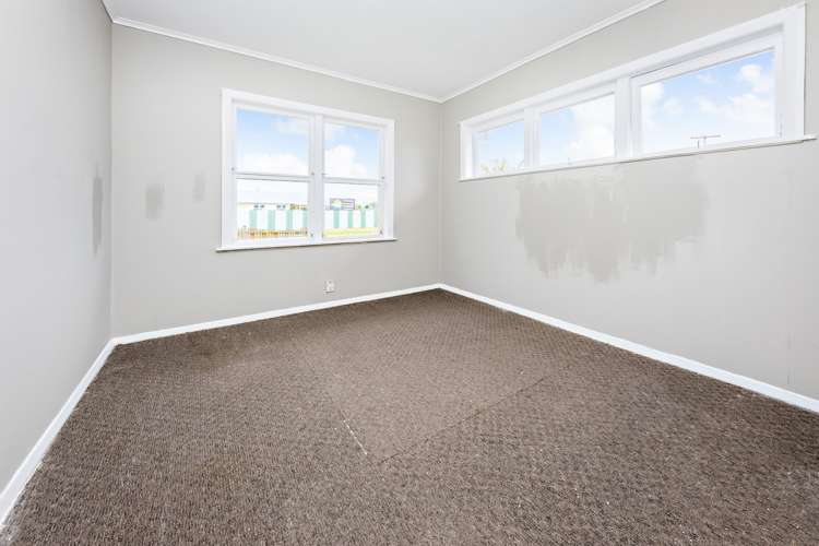 47 Sutton Crescent Papakura_9