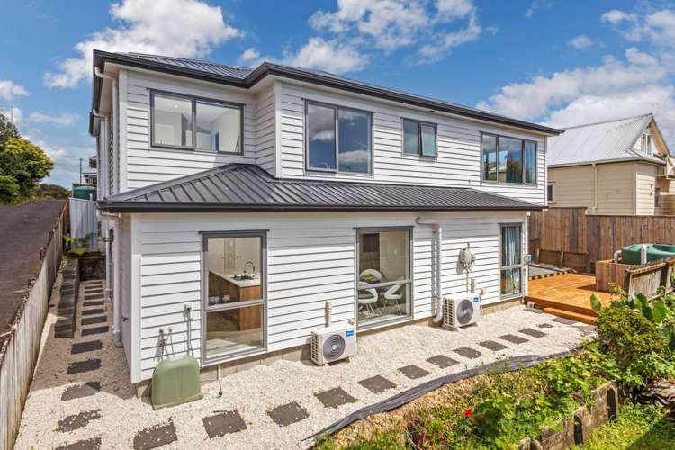 247c Glenfield Road Hillcrest_1