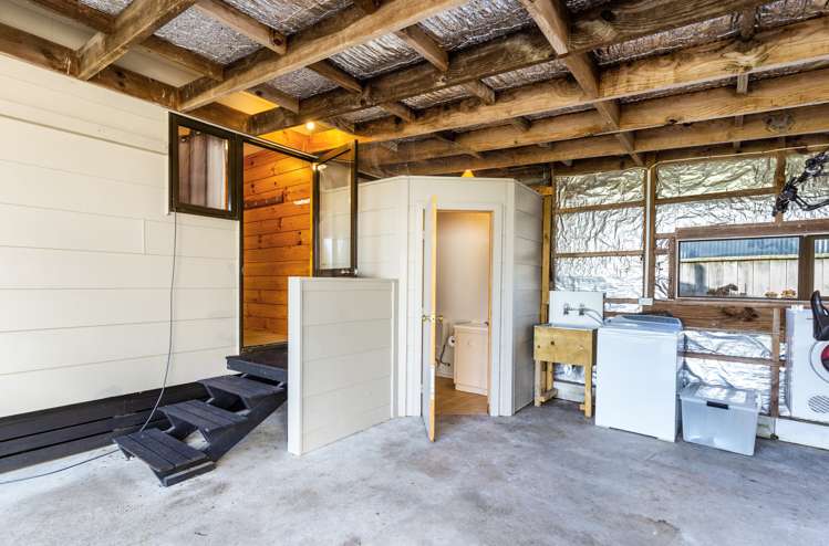 17 Parerohi Grove Kuratau_12