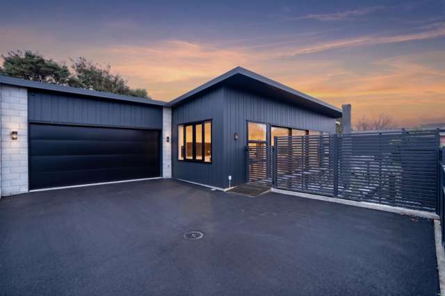 Luxury living on Herbert!