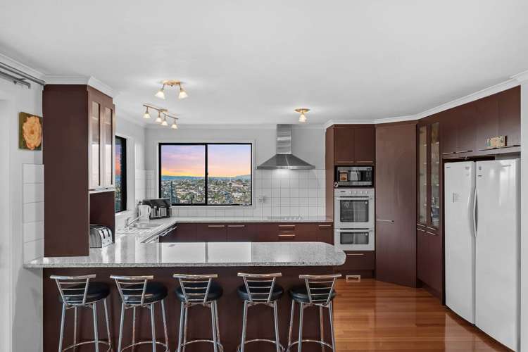 286 Sturges Road Henderson Heights_11