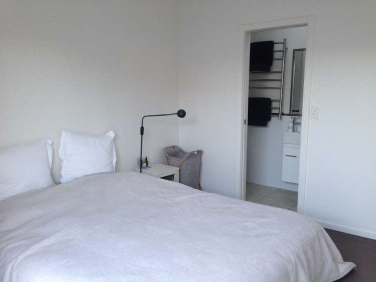 4c/8 Farnham Street Parnell_4