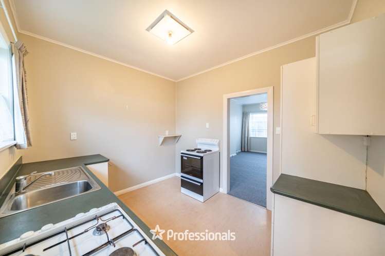 161 Whites Line East Waiwhetu_9