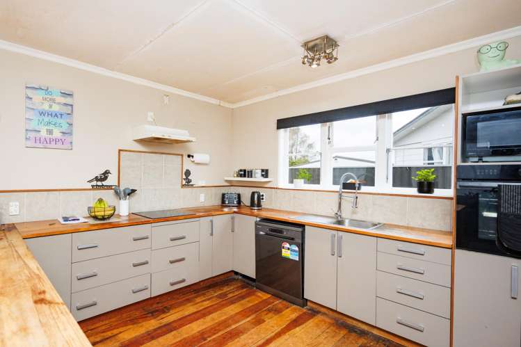 80 Willoughby Street Halcombe_1