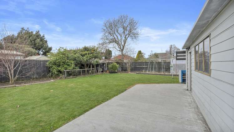 119 Springs Road Hornby_11