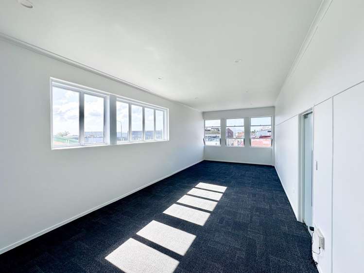 T6/6-8 Milford Road Milford_7