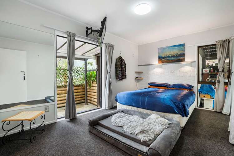 274 Forest Hill Road Waiatarua_9