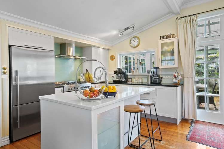 24a Bracken Street New Plymouth Central_11