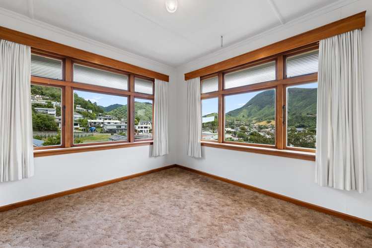 15 Taranaki Street Picton_15