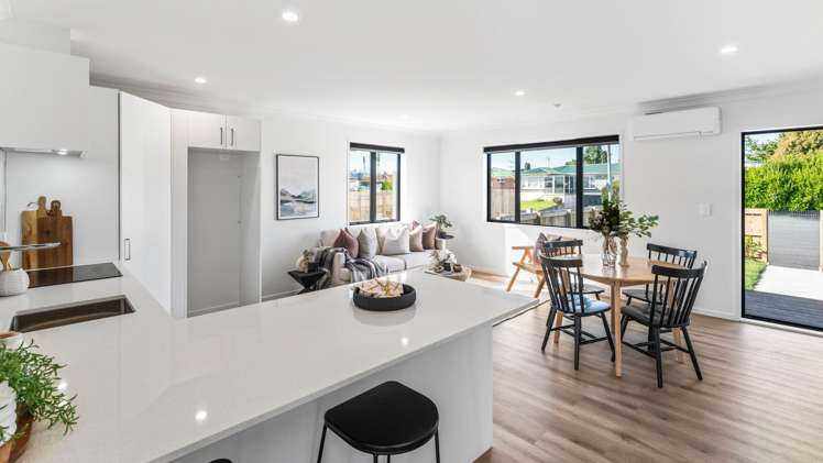 119 Victoria Street West_3