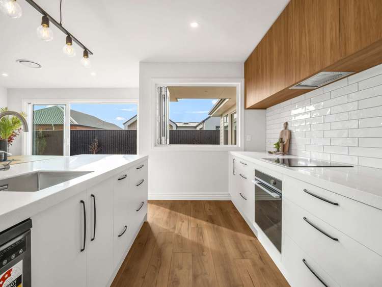 55 Whitehorn Drive_5