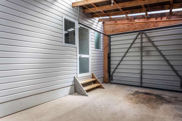 7 Rawinia Place Te Kaha_14