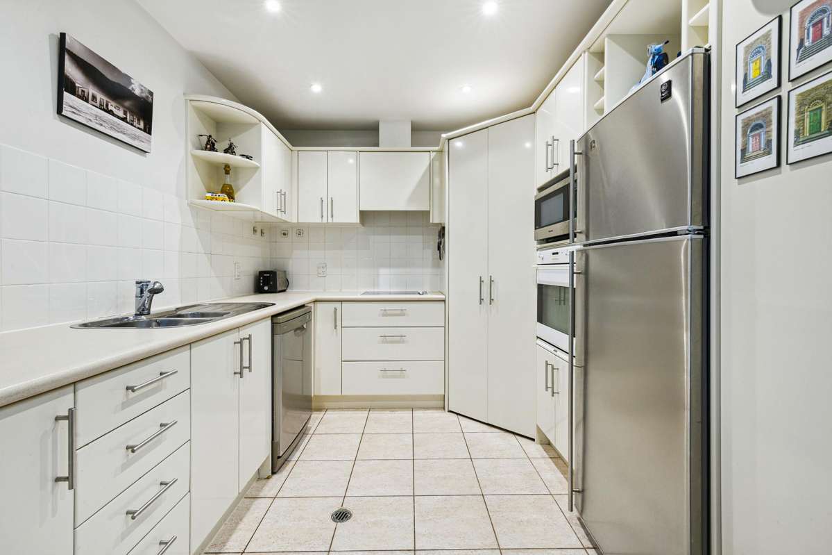 1E/175 Hurstmere Road_4
