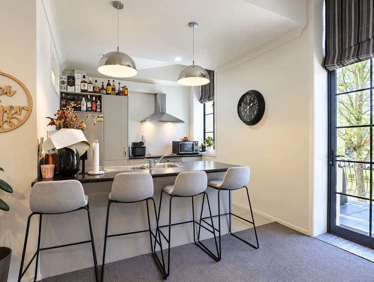 2/313 Victoria Street Hamilton Central_8