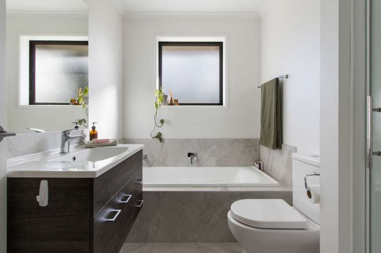 1 Thorn Road Waihi_13