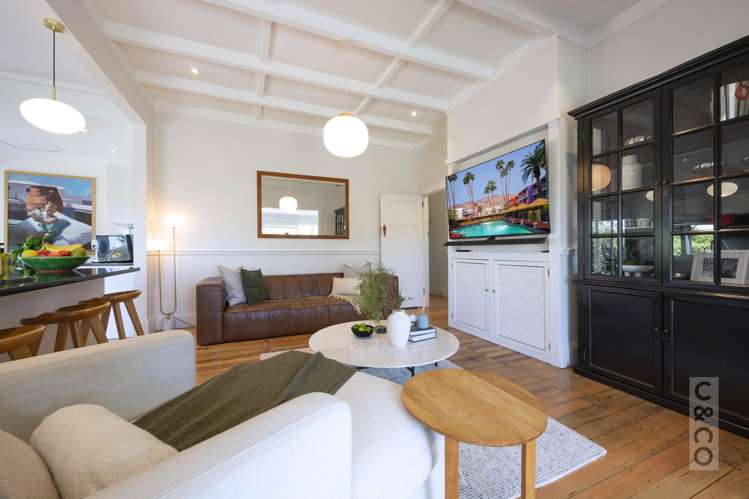 56 Queen Street Riverhead_32