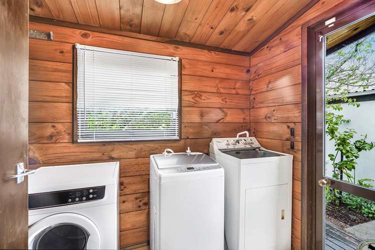 89 East Street Enderley_11