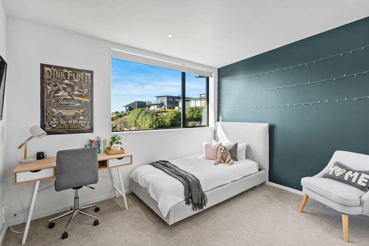 6 Whiterock Lane Richmond Hill_17