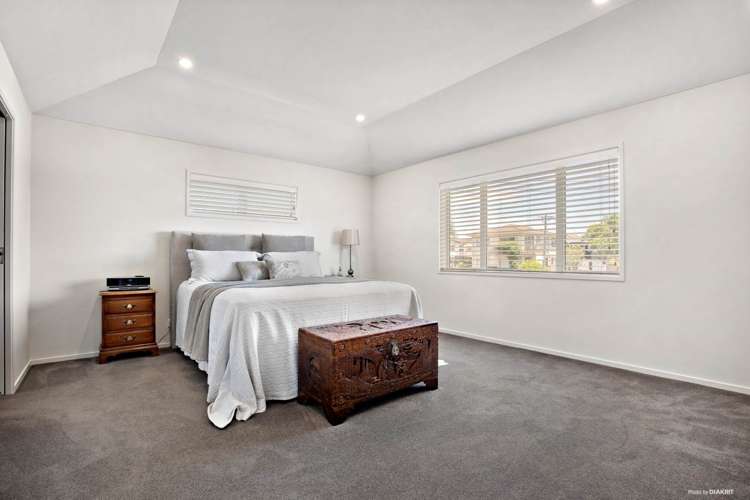 227 Beach Road Campbells Bay_10