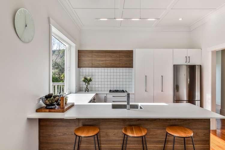 14 Landing Road Titirangi_9